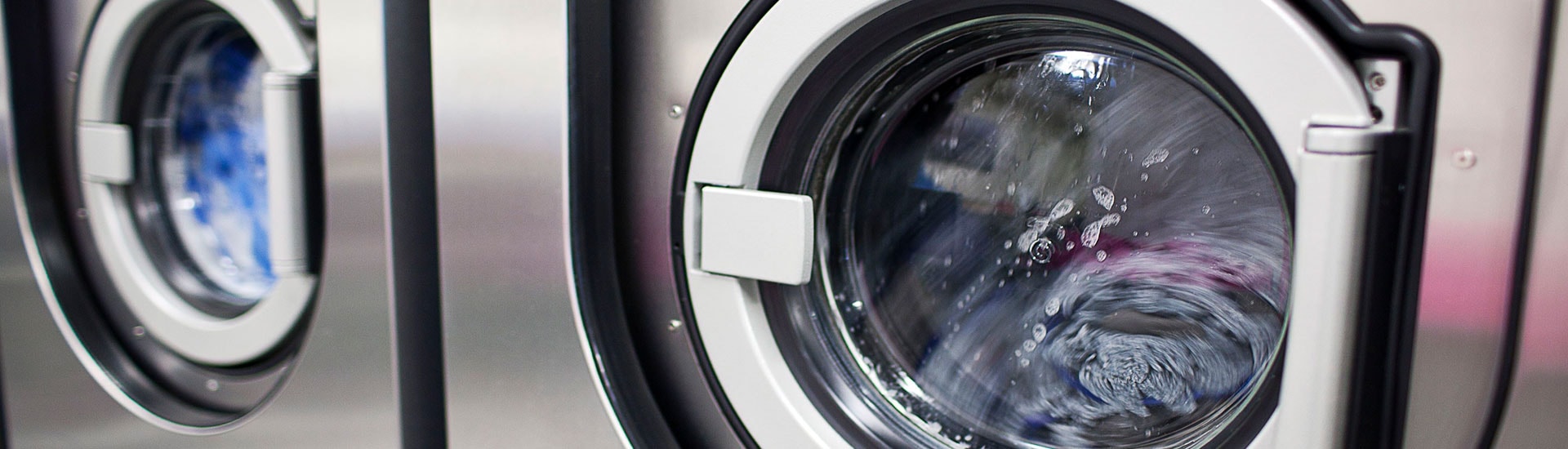 Washing2.jpg Washing2.jpg